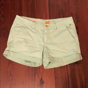 Denim rolled up shorts.